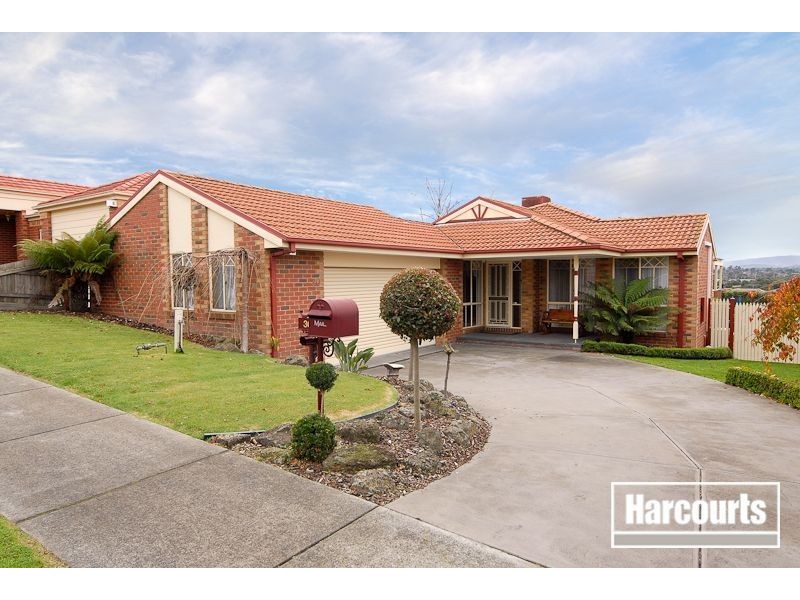 30 Oakleaf Place, Narre Warren South VIC 3805