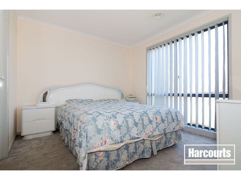 6 Sandhurst Mews, Hampton Park VIC 3976