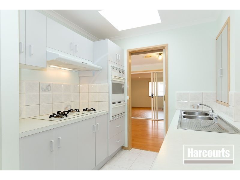 9 Kanumbra Court, Hallam VIC 3803