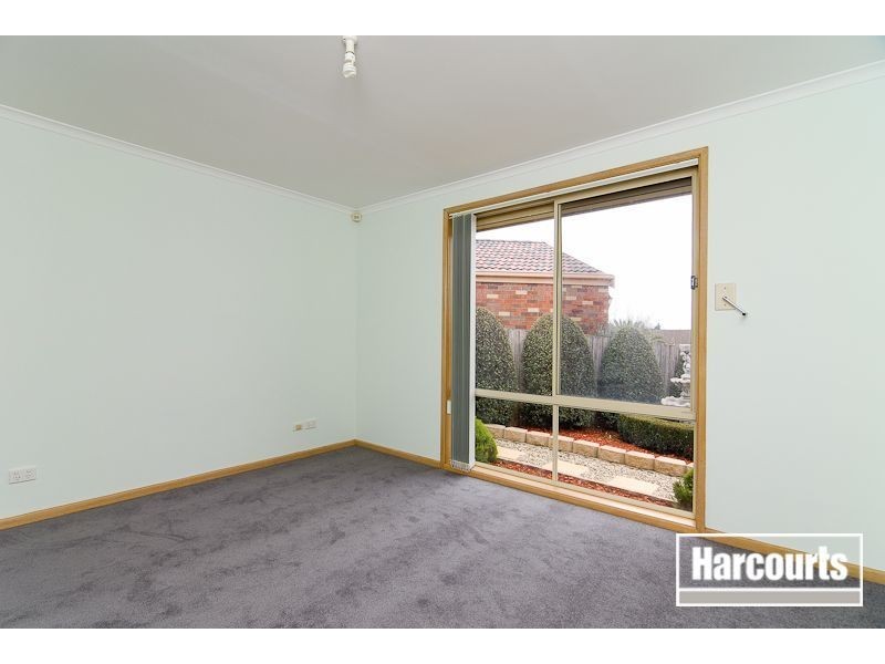 9 Kanumbra Court, Hallam VIC 3803