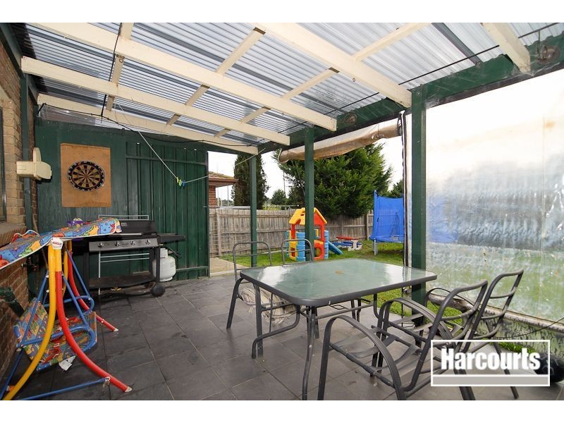 8 London Crescent, Narre Warren VIC 3805