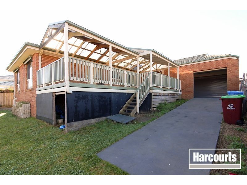 36 Tomasetti Crescent, Narre Warren VIC 3805