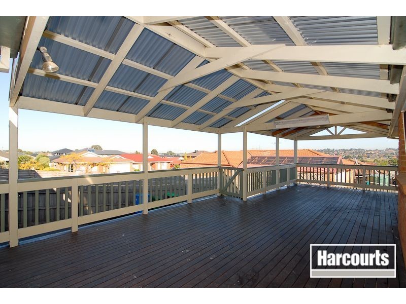 36 Tomasetti Crescent, Narre Warren VIC 3805