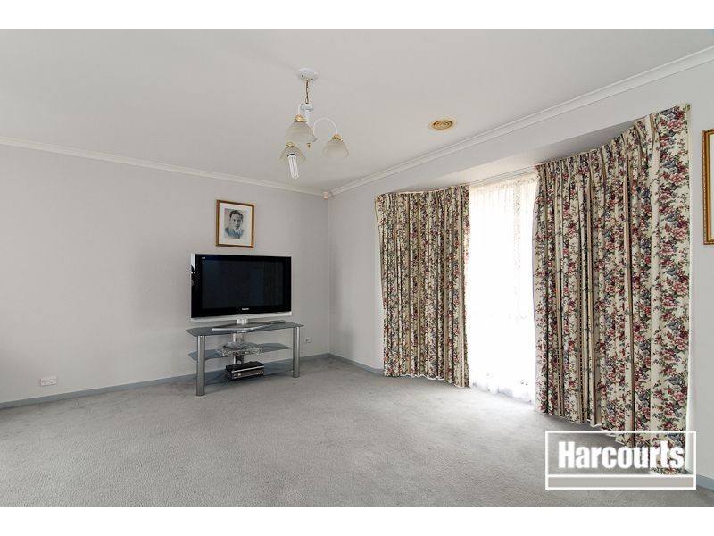 20 Tomasetti Crescent, Narre Warren VIC 3805