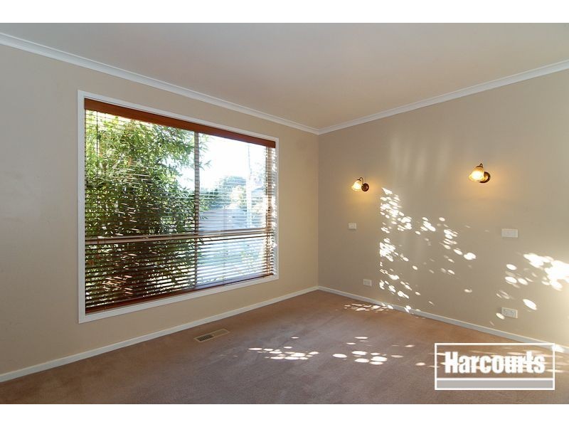 18 Hanley Street, Narre Warren VIC 3805