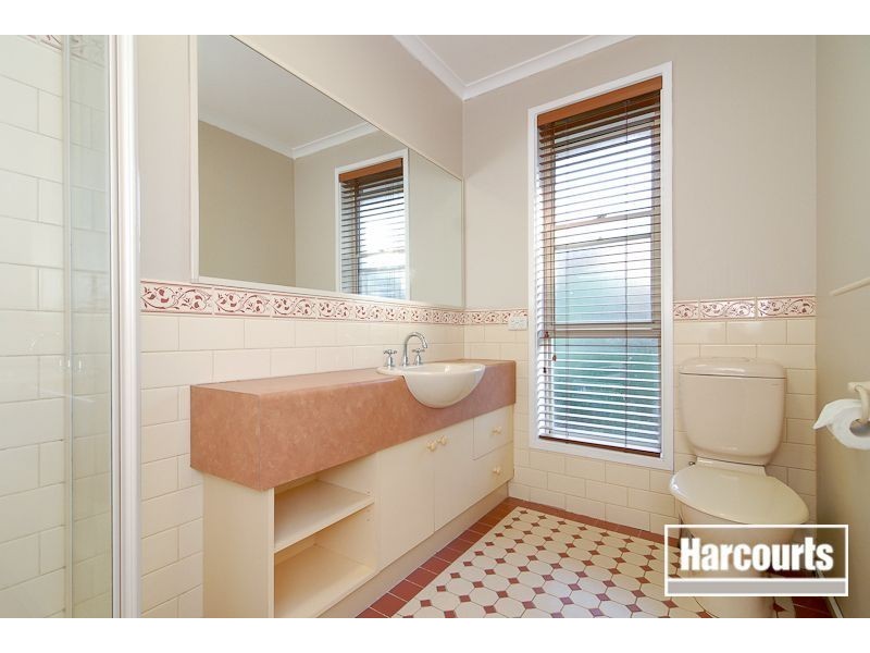 18 Hanley Street, Narre Warren VIC 3805