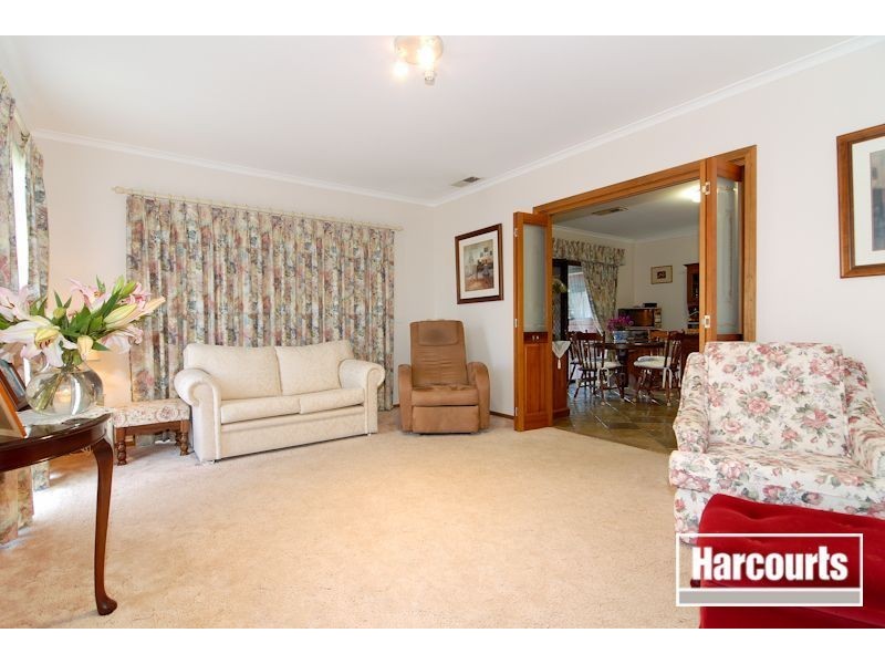 9 Thanos Court, Hallam VIC 3803