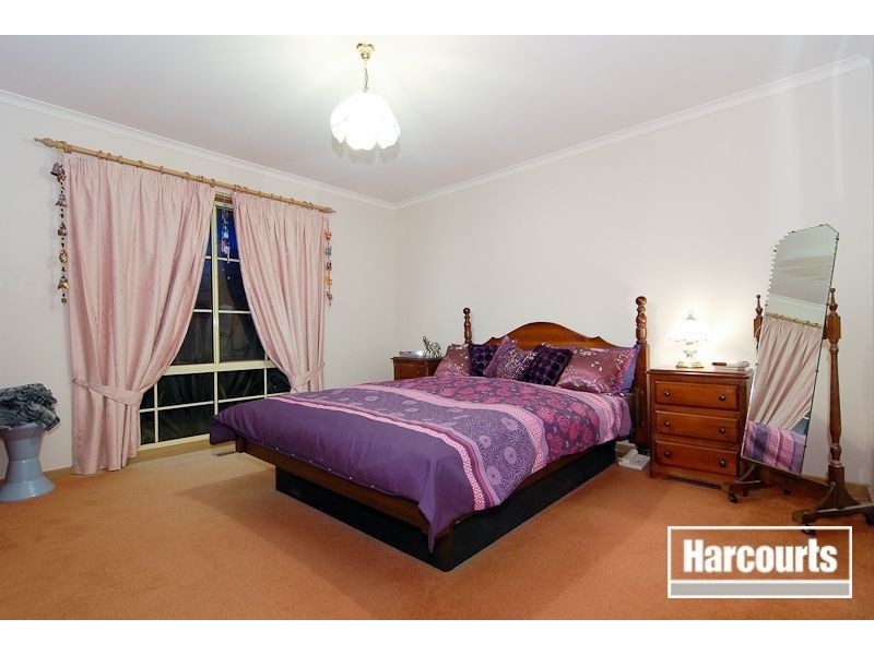 55 Brundrett Road, Narre Warren North VIC 3804