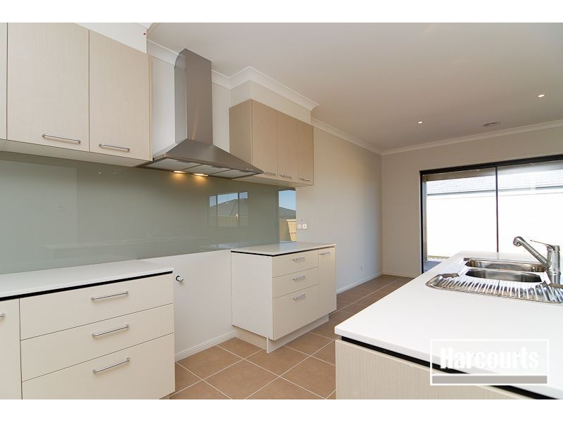 Lot 1103 Autumn Fields Drive, Cranbourne North VIC 3977