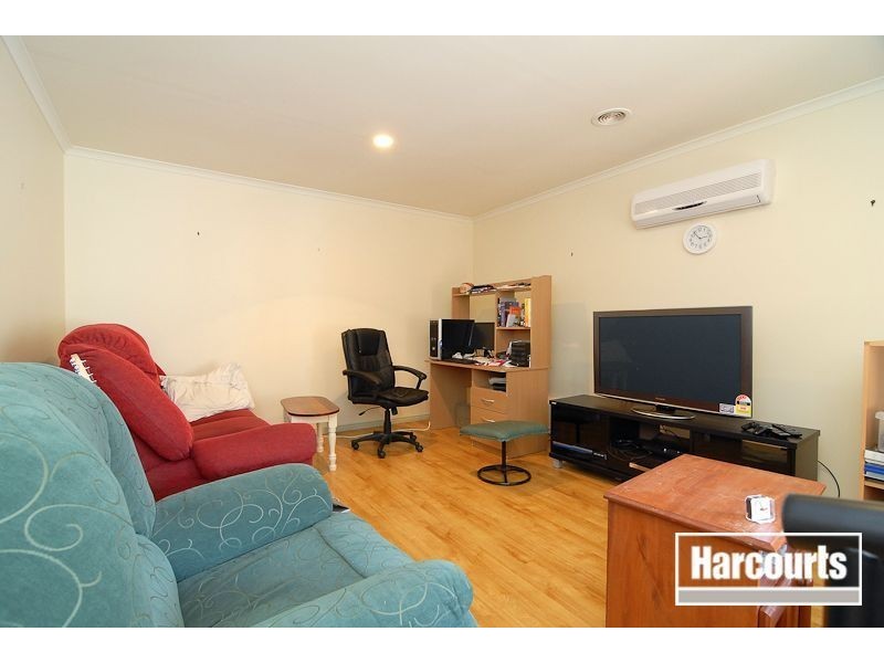 54 Galloway Drive, Narre Warren South VIC 3805