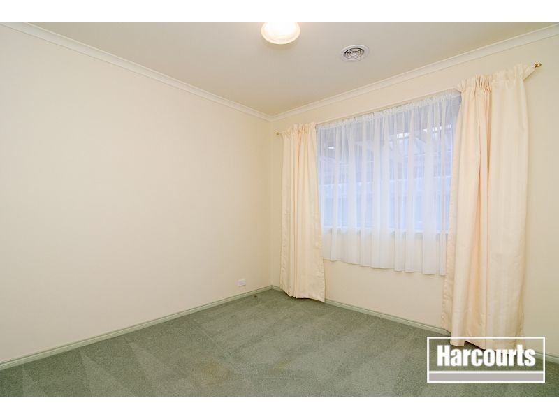 54 Galloway Drive, Narre Warren South VIC 3805