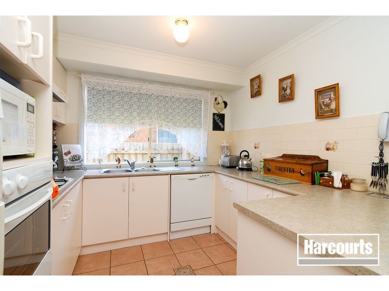 13 Carey St, Cranbourne VIC 3977