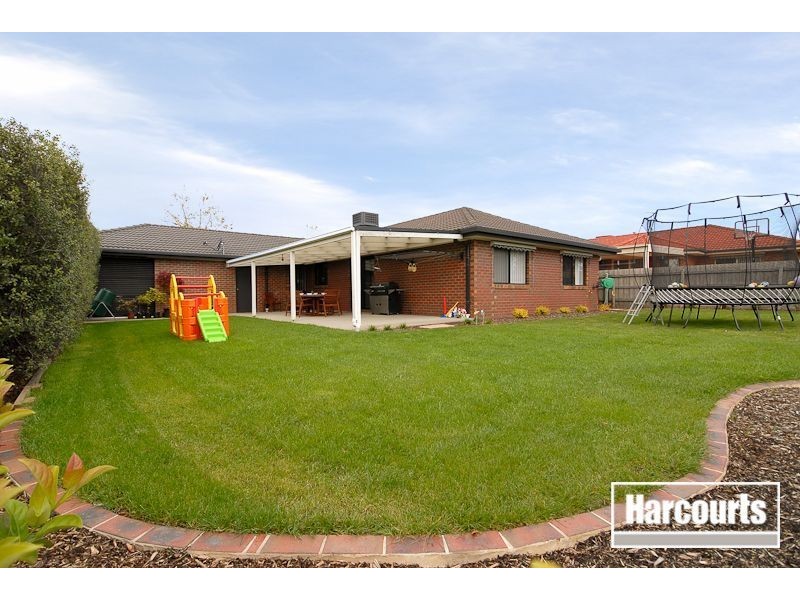 13 Applegum Court, Narre Warren VIC 3805