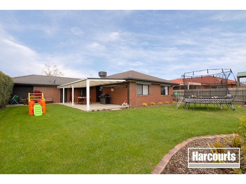 13 Applegum Court, Narre Warren VIC 3805