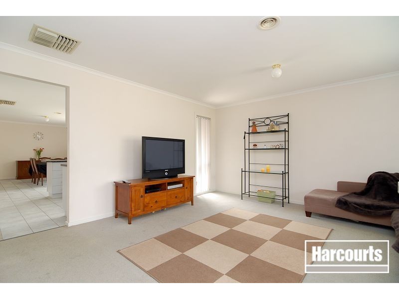 13 Applegum Court, Narre Warren VIC 3805