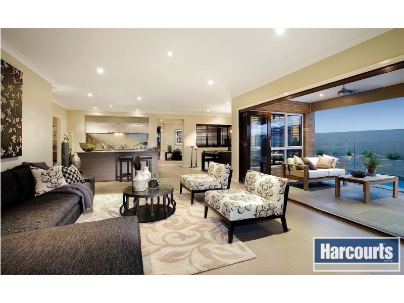 2 Nature Circuit, Cranbourne North VIC 3977