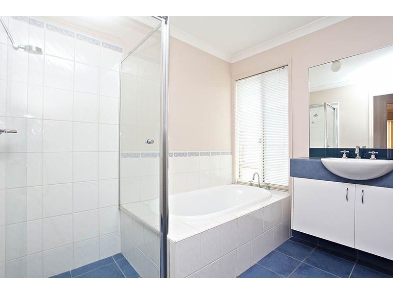 168 The Promenade, Narre Warren South VIC 3805