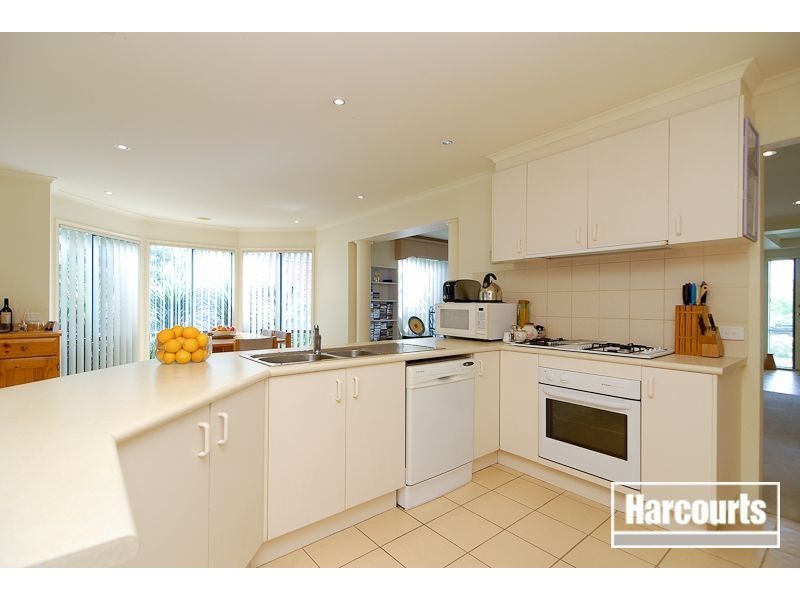 46 Littlecroft Ave, Narre Warren South VIC 3805