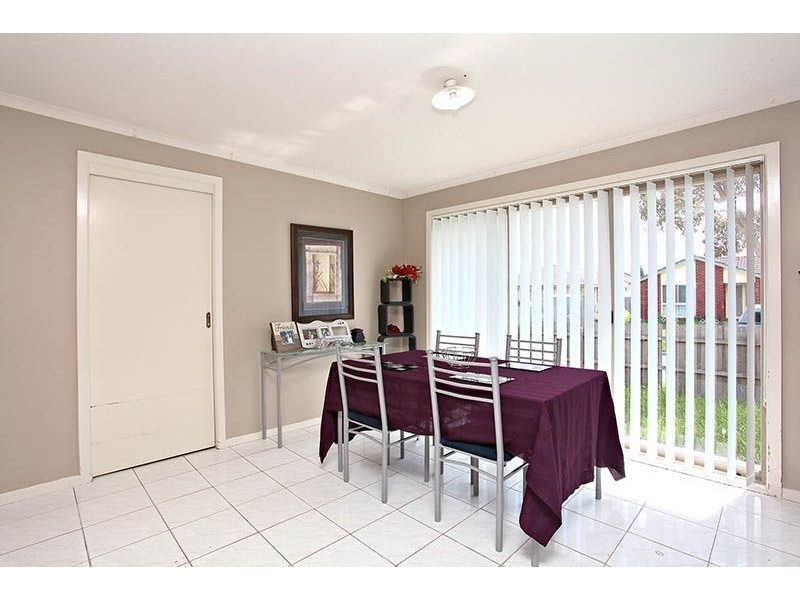 1/2 Filomena Court, Cranbourne North VIC 3977