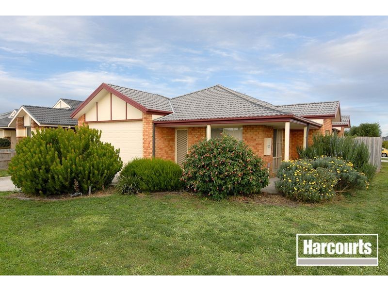 1 Sarah Louise Place, Berwick VIC 3806