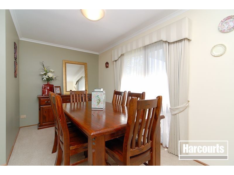 4 Keltie Rise, Endeavour Hills VIC 3802