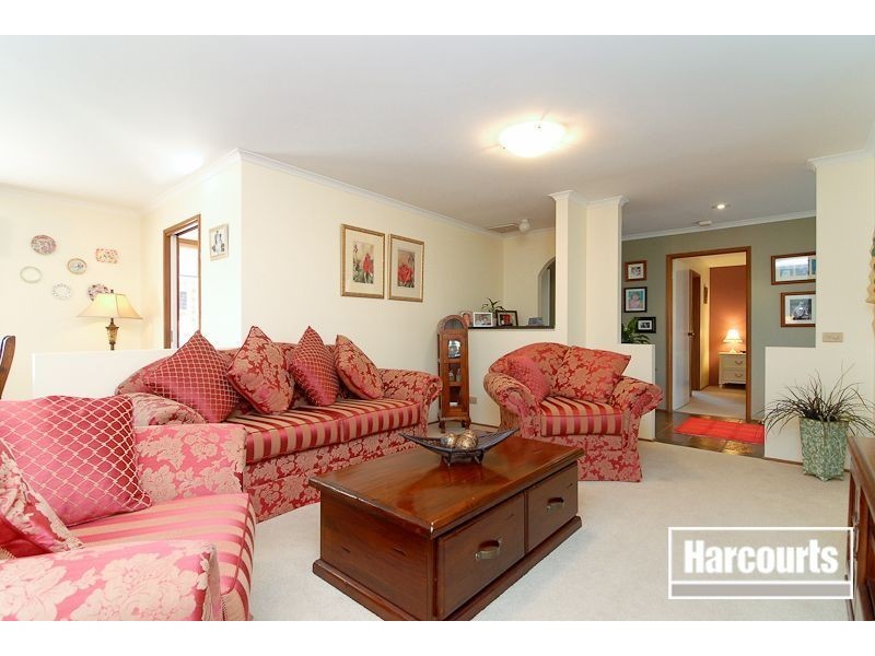 4 Keltie Rise, Endeavour Hills VIC 3802