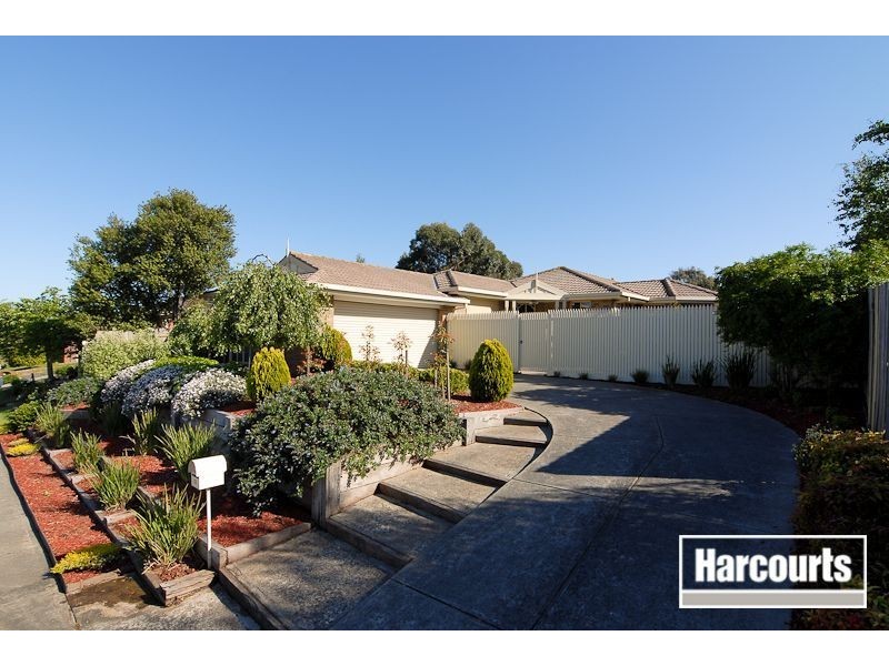 33 Ellenvale Drive, Narre Warren VIC 3805
