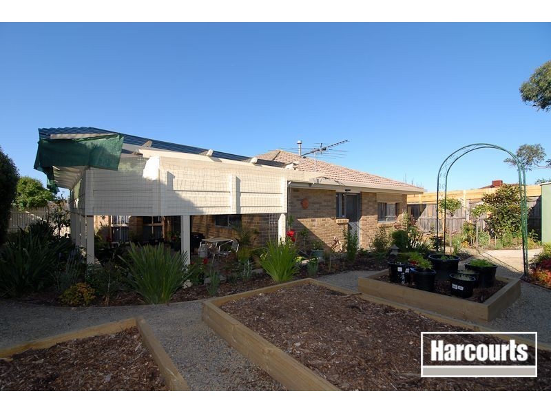 33 Ellenvale Drive, Narre Warren VIC 3805