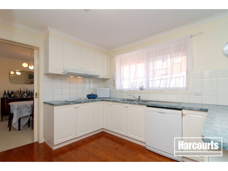 6 Dion Court, Narre Warren VIC 3805