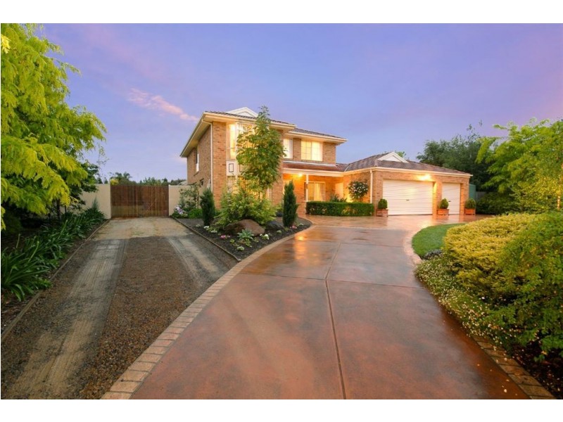 3 Wheatsheaf Court, Narre Warren North VIC 3804
