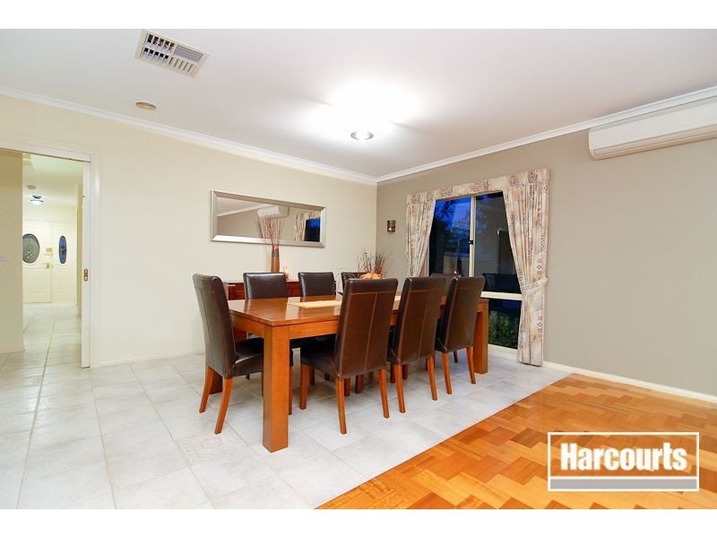3 Wheatsheaf Court, Narre Warren North VIC 3804