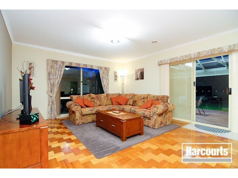 3 Wheatsheaf Court, Narre Warren North VIC 3804