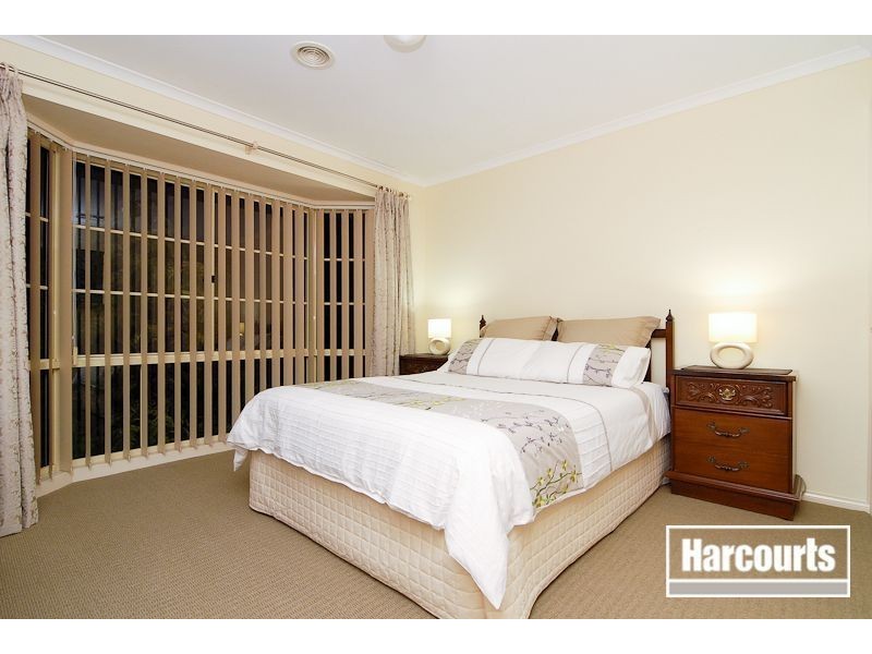 3 Wheatsheaf Court, Narre Warren North VIC 3804