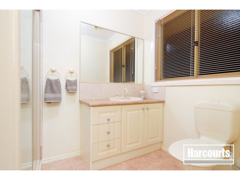 3 Wheatsheaf Court, Narre Warren North VIC 3804
