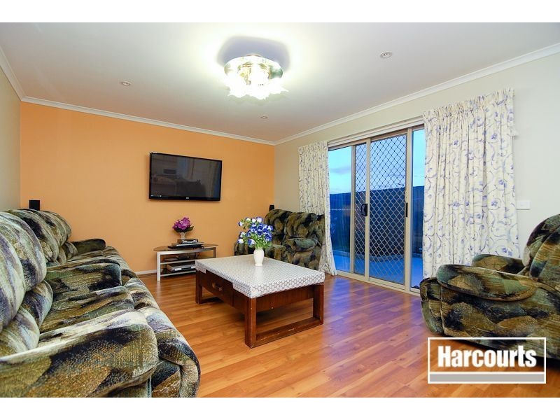 49 Tomasetti Crescent, Narre Warren VIC 3805