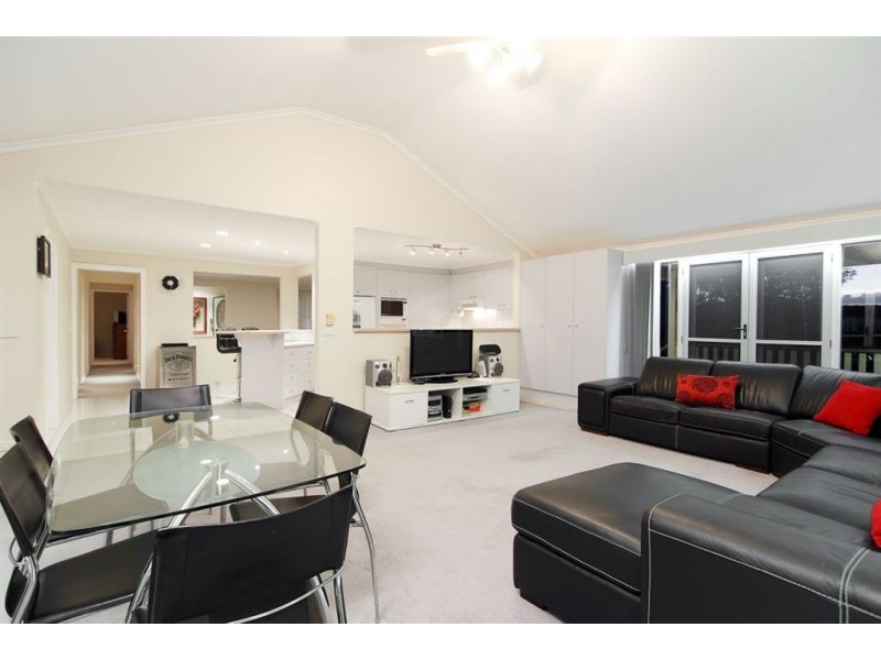 2 Dianella Court, Narre Warren VIC 3805