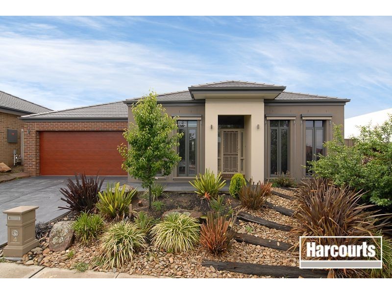 4 Monarch Road, Berwick VIC 3806