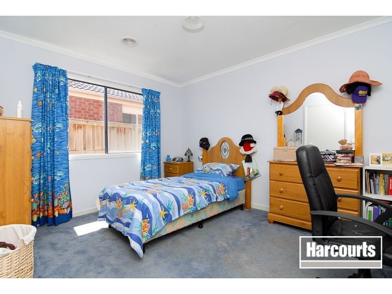 2 Royal Court, Narre Warren South VIC 3805