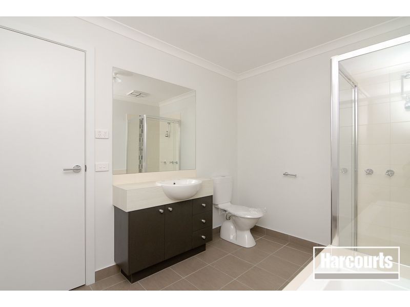 11 Morgan Way, Pakenham VIC 3810
