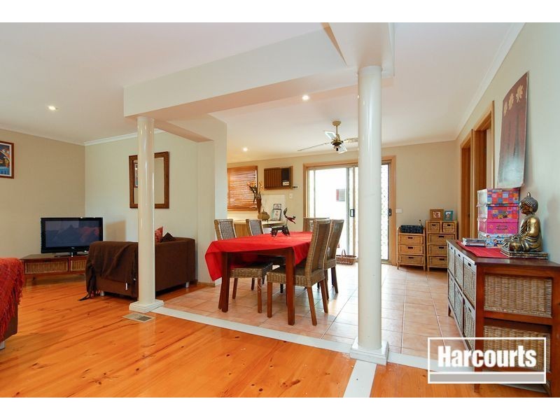 33 Maramba Drive, Narre Warren VIC 3805