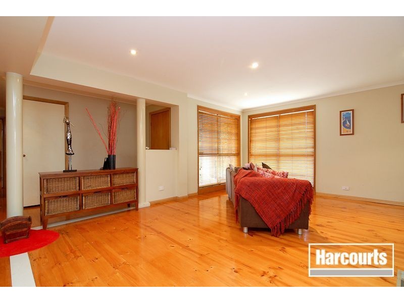 33 Maramba Drive, Narre Warren VIC 3805