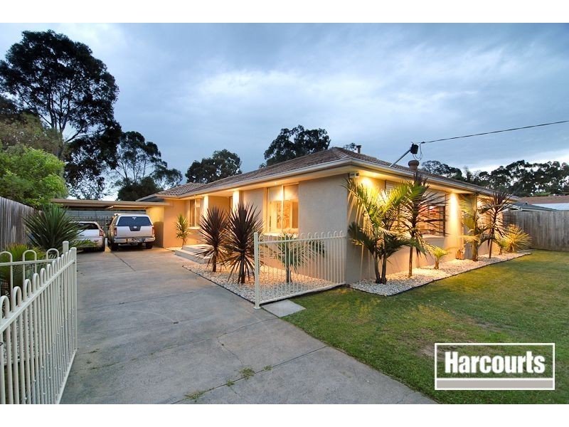 13 Fountain Drive, Narre Warren VIC 3805