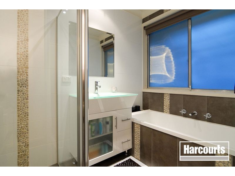 13 Fountain Drive, Narre Warren VIC 3805