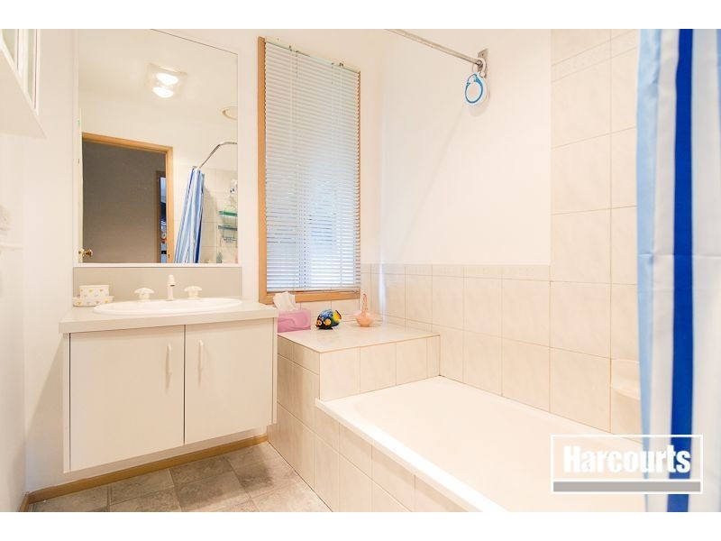 7 Cliveden Close, Narre Warren South VIC 3805