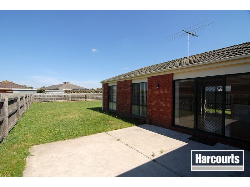2 Shearer Court, Narre Warren VIC 3805