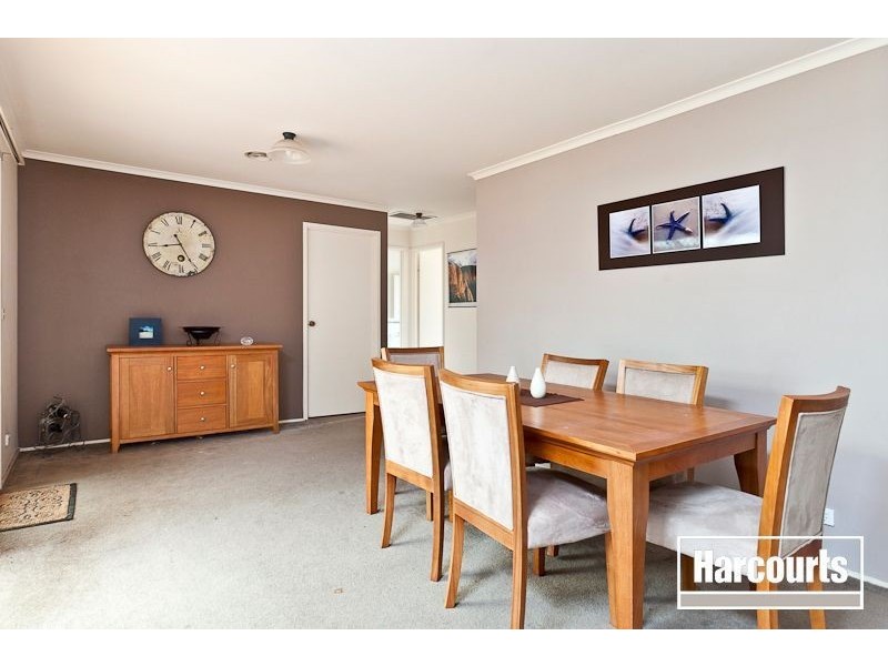 2 Carly Close, Narre Warren South VIC 3805