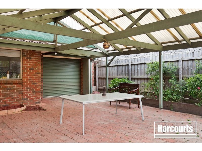 2 Carly Close, Narre Warren South VIC 3805