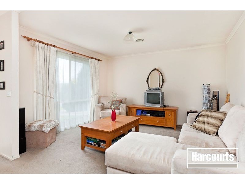 2 Carly Close, Narre Warren South VIC 3805