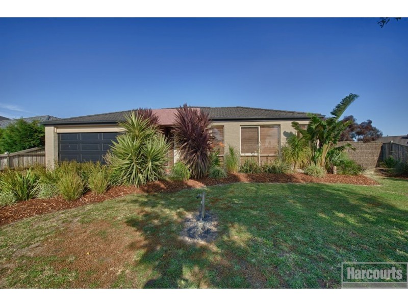 128 Berwick Springs Promenade, Narre Warren South VIC 3805