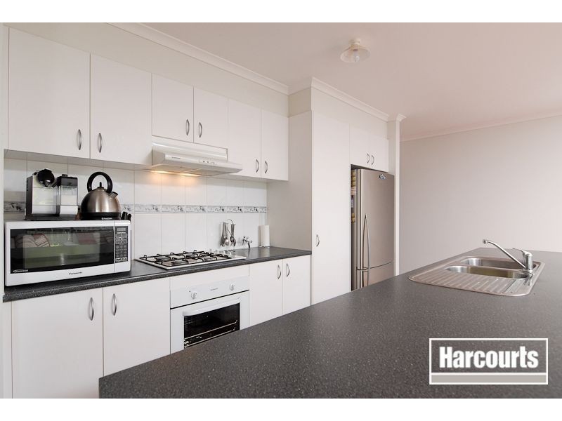 6 Norma Close, Narre Warren South VIC 3805